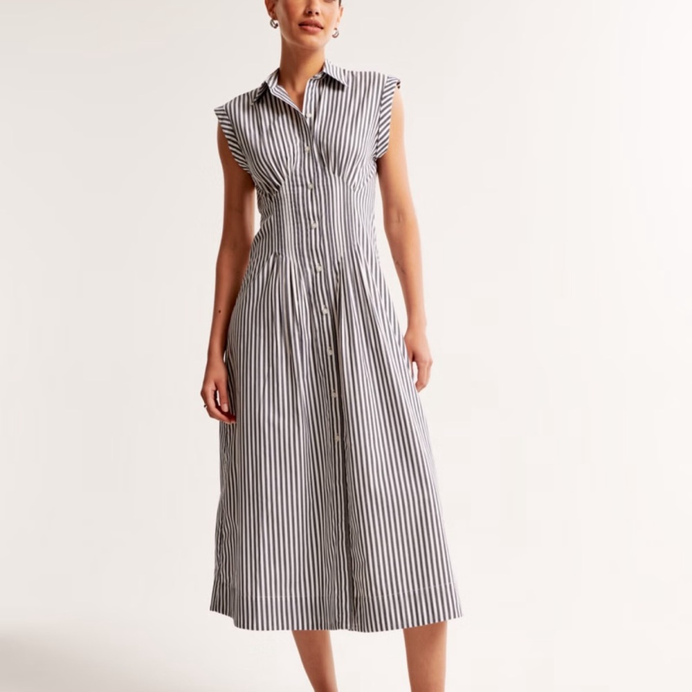 Abercrombie & Fitch Black and White Midi Dress